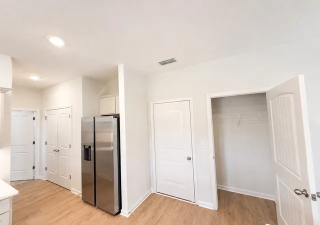 Photo 4 of Single family home for sale at 4007 Dortch Ln, Rockvale, TN 37153 | MLS# 3546548 | Listing updated on 2026-09-11