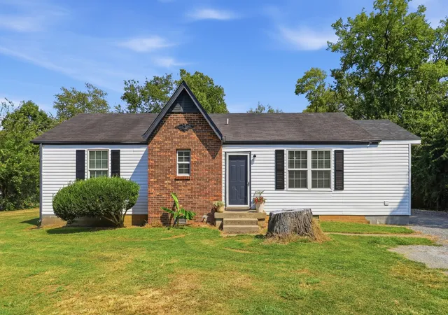 Photo 1 of Single family home for sale at 5853 Seminary Rd, Smyrna, TN 37167 | MLS# 3531411 | Listing updated on 2026-09-12