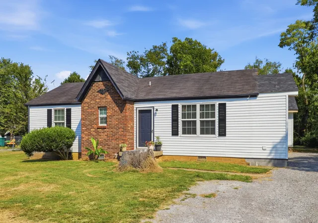 Photo 3 of Single family home for sale at 5853 Seminary Rd, Smyrna, TN 37167 | MLS# 3531411 | Listing updated on 2026-09-12