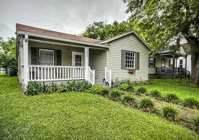 Photo 1 of Single family home for sale at 5004 Illinois Ave, Nashville, TN 37209 | MLS# 3531478 | Listing updated on 2026-09-12