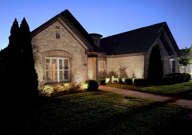 Photo 3 of Townhouse for sale at 1122 S Mcmahan Dr, Gallatin, TN 37066 | MLS# 3531633 | Listing updated on 2026-09-15