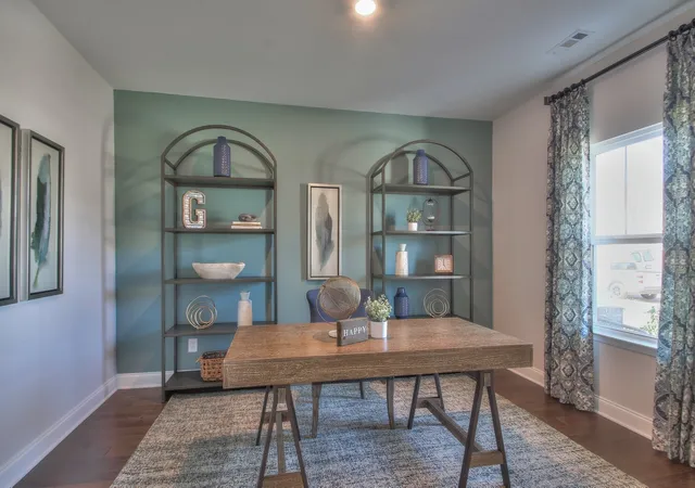 Photo 4 of Single family home for sale at 2312 Mary Lou Way, Columbia, TN 38401 | MLS# 3541494 | Listing updated on 2026-09-24