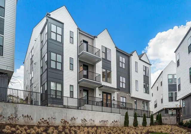 Condo for sale at 505 Community Ct #202, Nashville, TN 37209 | MLS# 3531524