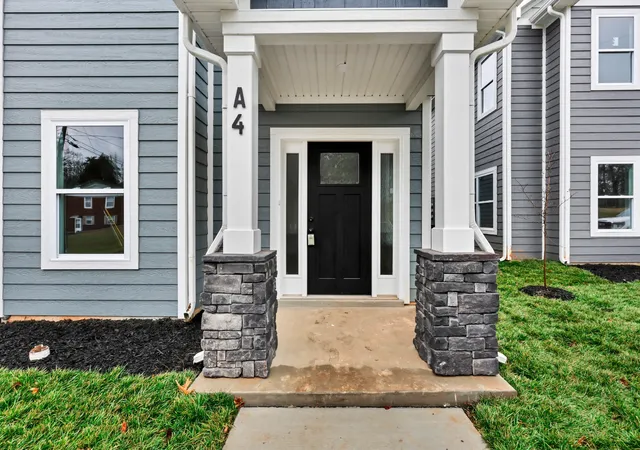 Photo 3 of Single family home for sale at 180 Clay Ridge Dr #A4, Clarksville, TN 37040 | MLS# 3531644 | Listing updated on 2026-09-15