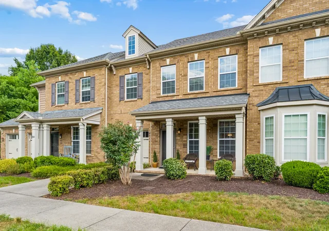 Townhouse for sale at 2058 Traemoor Village Dr, Nashville, TN 37209 | MLS# 3541125