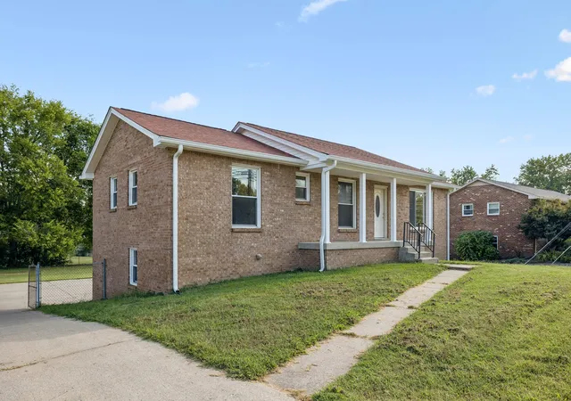 Photo 2 of Single family home for sale at 337 Belinda Pkwy, Mount Juliet, TN 37122 | MLS# 3544241 | Listing updated on 2026-09-08