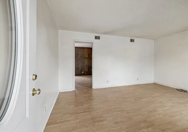 Photo 3 of Single family home for sale at 337 Belinda Pkwy, Mount Juliet, TN 37122 | MLS# 3544241 | Listing updated on 2026-09-08