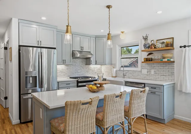 Photo 3 of Single family home for sale at 4116 Westlawn Dr, Nashville, TN 37209 | MLS# 3546690 | Listing updated on 2026-09-14
