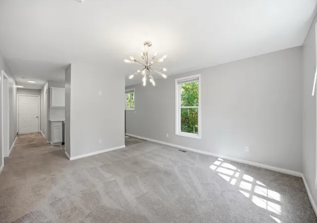 Photo 4 of Single family home for sale at 2323 Crutchfield St, Chattanooga, TN 37406 | MLS# 3531788 | Listing updated on 2026-09-11