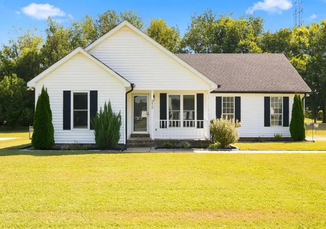 Photo 1 of Single family home for sale at 3419 Howard Rd, Murfreesboro, TN 37127 | MLS# 3544311 | Listing updated on 2026-09-12