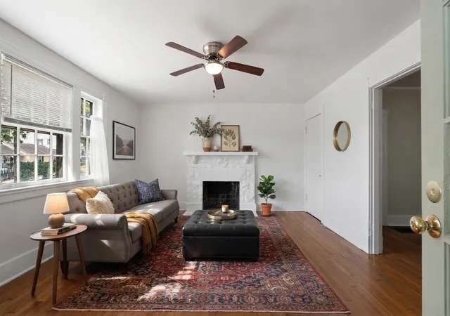 Photo 3 of Single family home for sale at 1202 Ashwood Ave, Nashville, TN 37212 | MLS# 3542051 | Listing updated on 2026-09-19