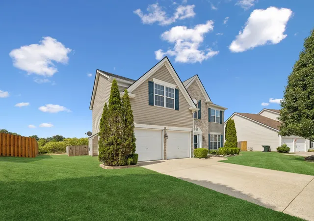 Photo 2 of Single family home for sale at 1713 Kendall Cvs Ln, Mount Juliet, TN 37122 | MLS# 3546110 | Listing updated on 2026-09-14