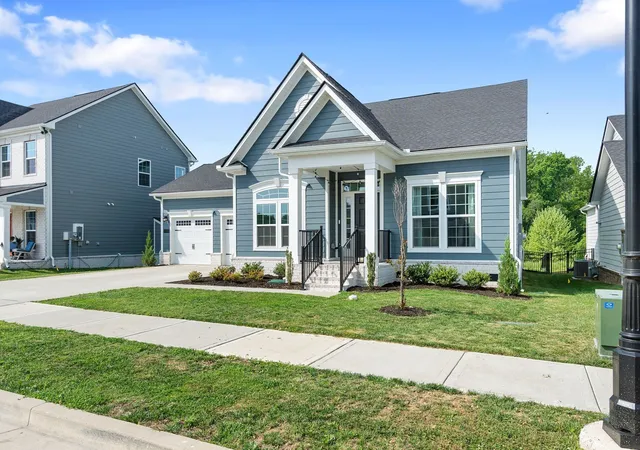 Photo 3 of Single family home for sale at 3060 Oglethorpe Dr, Franklin, TN 37064 | MLS# 3540345 | Listing updated on 2026-10-18