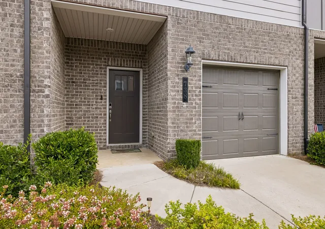 Photo 3 of Townhouse for sale at 738 Prairie View Dr, Columbia, TN 38401 | MLS# 3541133 | Listing updated on 2026-09-09