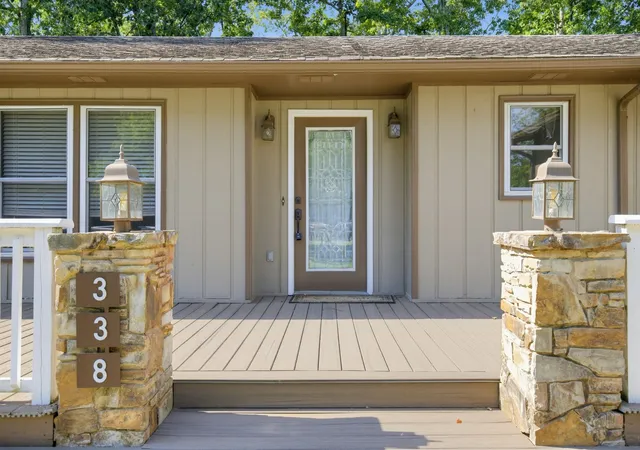 Photo 3 of Single family home for sale at 338 Royal Oak Dr, Winchester, TN 37398 | MLS# 3545572 | Listing updated on 2026-09-14