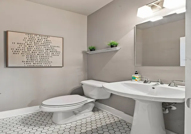 Photo 3 of Single family home for sale at 1719b Nubell St, Nashville, TN 37208 | MLS# 3543195 | Listing updated on 2026-10-07