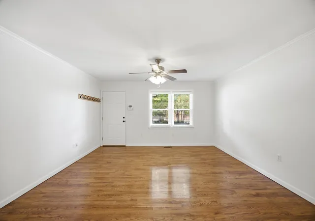 Photo 3 of Single family home for sale at 162 1st Street, Monteagle, TN 37356 | MLS# 3541023 | Listing updated on 2026-09-23