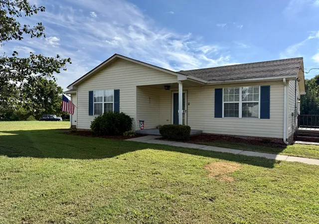Photo 4 of Single family home for sale at 55 Hopewell Ests Ln, Erin, TN 37061 | MLS# 3544493 | Listing updated on 2026-10-16