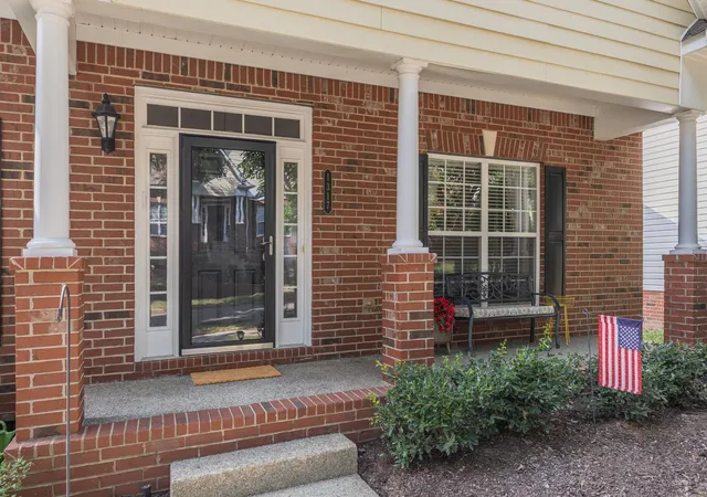 Photo 3 of Townhouse for sale at 1317 Decatur Cir, Franklin, TN 37067 | MLS# 3541242 | Listing updated on 2026-09-23