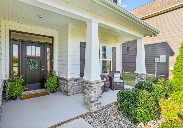 Photo 3 of Single family home for sale at 2329 Fig Dr, Murfreesboro, TN 37127 | MLS# 3543165 | Listing updated on 2026-09-23