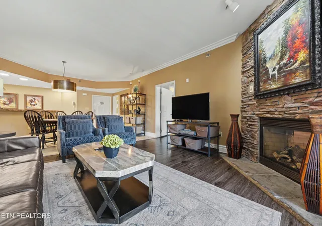 Photo 2 of Condo for sale at 215 Woliss Ln Unit 303 #303, Gatlinburg, TN 37738 | MLS# 3541380 | Listing updated on 2026-09-11
