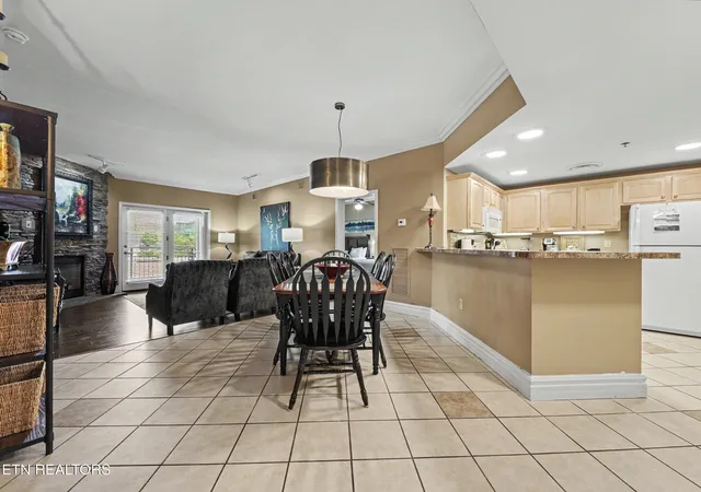 Photo 3 of Condo for sale at 215 Woliss Ln Unit 303 #303, Gatlinburg, TN 37738 | MLS# 3541380 | Listing updated on 2026-09-11