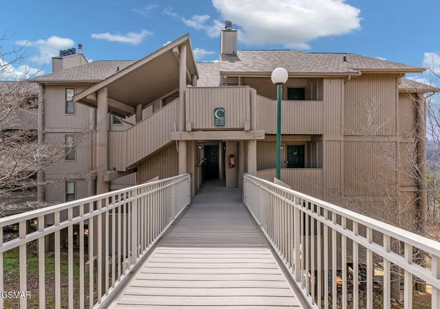 Condo for sale at 3710 Weber Rd #307C, Gatlinburg, TN 37738 | MLS# 3591863