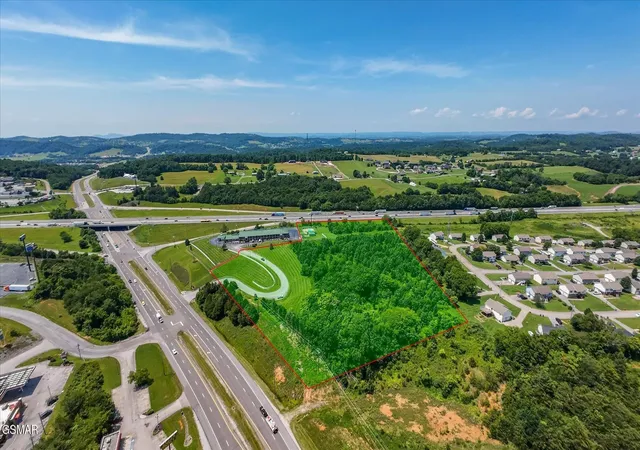 Photo 4 of Land for sale at 0 Valley Dr, Dandridge, TN 37725 | MLS# 3591866 | Listing updated on 2026-09-21
