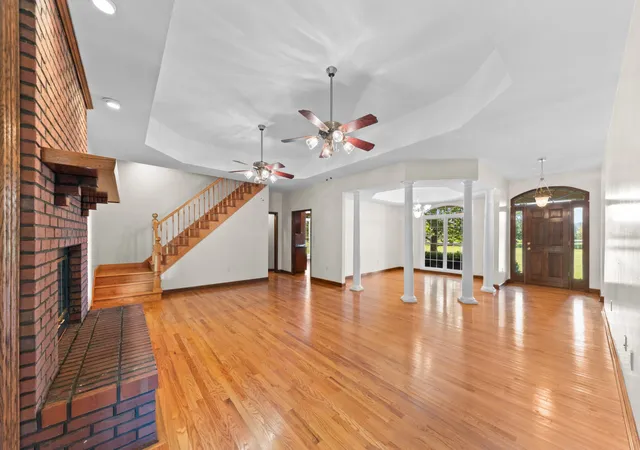 Photo 3 of Single family home for sale at 3210 Campbellsville Pike, Lynnville, TN 38472 | MLS# 3546896 | Listing updated on 2026-10-09