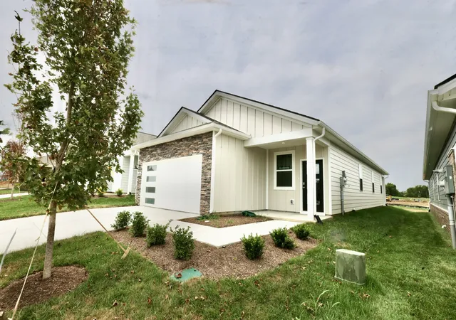 Photo 1 of Single family home for sale at 320 Apollo Pvt Way, Gallatin, TN 37066 | MLS# 3541584 | Listing updated on 2026-09-15