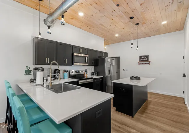 Photo 4 of Single family home for sale at 118 Court Ave #4, Sevierville, TN 37862 | MLS# 3541923 | Listing updated on 2026-09-11