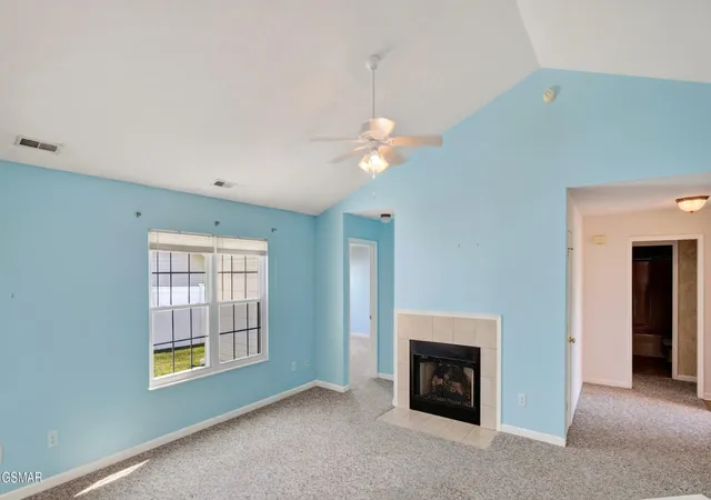 Photo 4 of Sale Pending at 1334 Trey Vista Ct, Maryville, TN 37803 | MLS# 3541952 | Listing updated on 2026-09-23