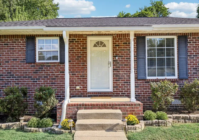 Photo 3 of Single family home for sale at 419 Harwell Ct, Hermitage, TN 37076 | MLS# 3545009 | Listing updated on 2026-10-04