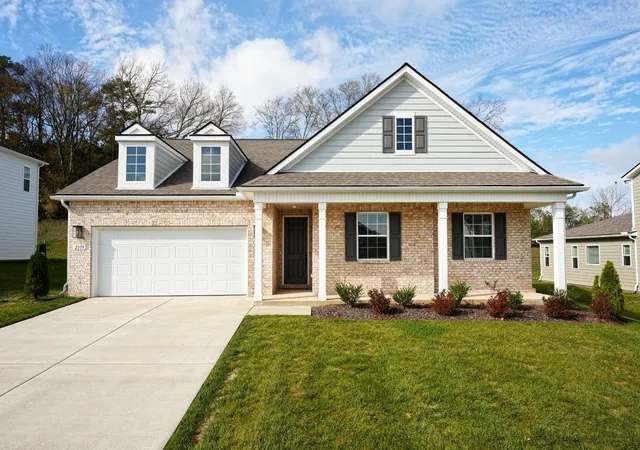 Photo 2 of Single family home for sale at 2402 Hartman Cvs, Columbia, TN 38401 | MLS# 3542220 | Listing updated on 2026-09-21