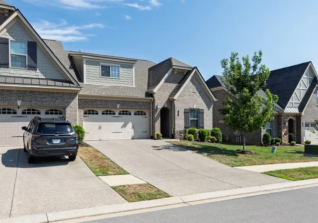 Photo 4 of Single family home for sale at 1048 Callaway Dr, Lebanon, TN 37087 | MLS# 3547951 | Listing updated on 2026-09-14