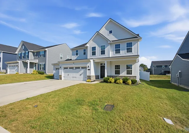 Photo 3 of Single family home for sale at 1525 Repton Rd, Smyrna, TN 37167 | MLS# 3545621 | Listing updated on 2026-09-14