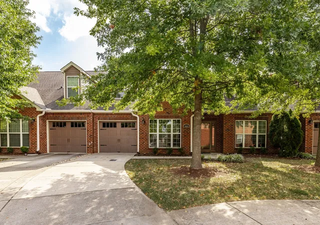 Townhouse for sale at 3002 Whitland Xing Dr #3002, Nashville, TN 37214 | MLS# 3542456