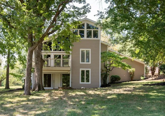 Photo 1 of Single family home for sale at 179 Clifftop Dr, Hendersonville, TN 37075 | MLS# 3546869 | Listing updated on 2026-09-12