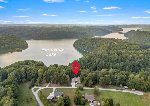 Photo 3 of Sale Pending at 215 Flora Ln, Manchester, TN 37355 | MLS# 3542354 | Listing updated on 2026-10-01