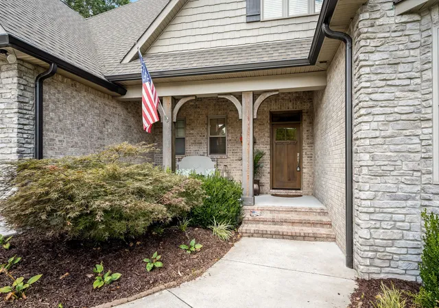 Photo 4 of Sale Pending at 215 Flora Ln, Manchester, TN 37355 | MLS# 3542354 | Listing updated on 2026-10-01