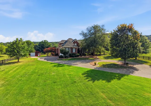 Photo 3 of Single family home for sale at 11987 N Milton Rd, Milton, TN 37118 | MLS# 3544927 | Listing updated on 2026-09-14