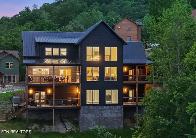 Photo 3 of Single family home for sale at 2843 Cedar Fls Way, Sevierville, TN 37862 | MLS# 3542386 | Listing updated on 2026-09-11