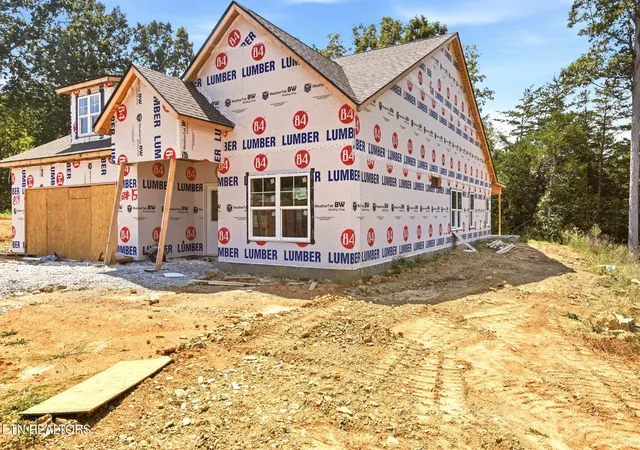 Photo 1 of Single family home for sale at 819 Greenhead Ln, Knoxville, TN 37924 | MLS# 3542539 | Listing updated on 2026-09-11