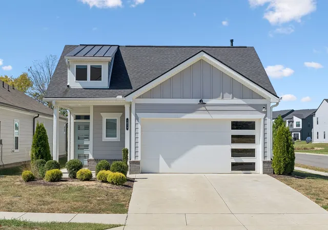 Photo 3 of Single family home for sale at 1073 Linn Cvs Ct, Gallatin, TN 37066 | MLS# 3544259 | Listing updated on 2026-09-09