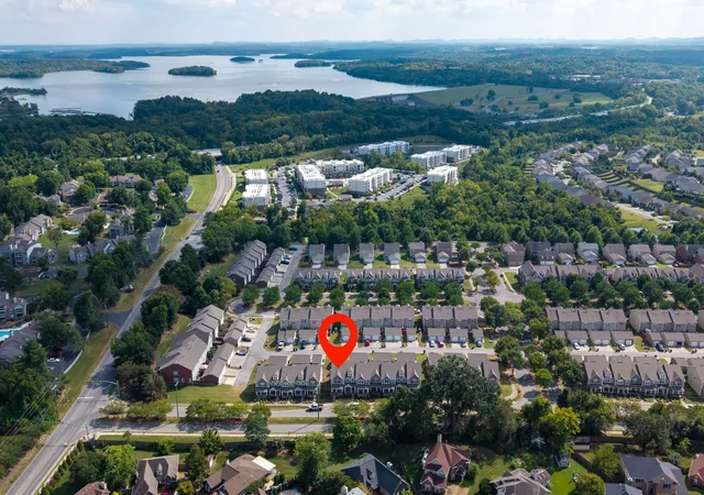 Photo 3 of Townhouse for sale at 4024 Hoggett Frd Rd, Hermitage, TN 37076 | MLS# 3542707 | Listing updated on 2026-10-02