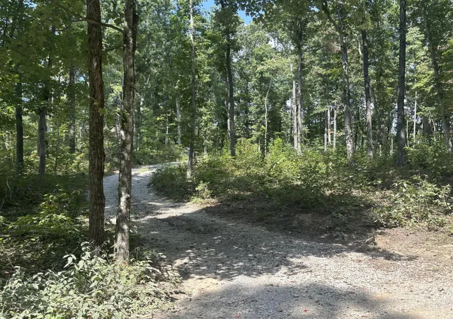 Photo 1 of Sale Pending at 37 Valley Loop, Crossville, TN 38572 | MLS# 3542711 | Listing updated on 2026-09-12