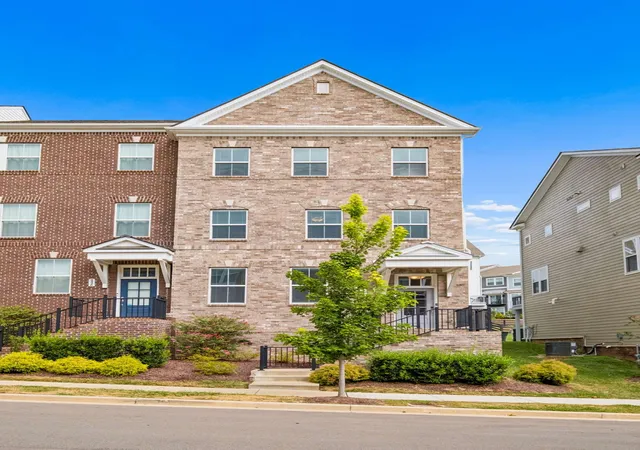 Photo 2 of Townhouse for sale at 3318 Tasker Dr, Antioch, TN 37013 | MLS# 3546095 | Listing updated on 2026-10-09
