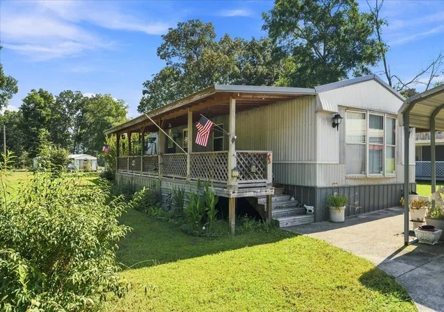 Photo 3 of Single family home for sale at 210 Success Dr, Jasper, TN 37347 | MLS# 3542818 | Listing updated on 2026-09-14