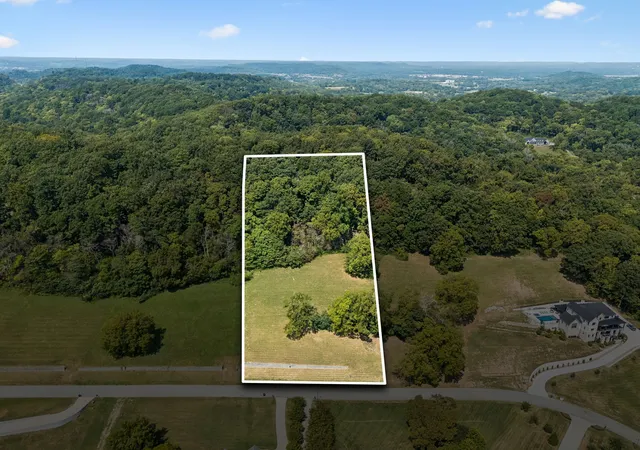 Photo 3 of Land for sale at 4443 Ivan Crk Dr, Franklin, TN 37064 | MLS# 3542885 | Listing updated on 2026-09-10