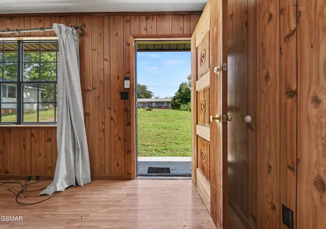 Photo 4 of Single family home for sale at 311 Shag Rd, Newport, TN 37821 | MLS# 3543024 | Listing updated on 2026-09-11